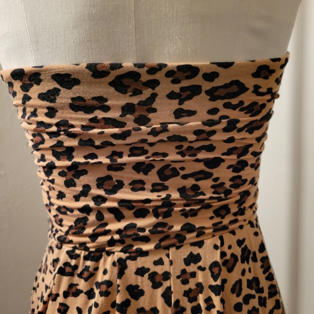 Leopard Print Jumpsuit - Picture 6 of 8